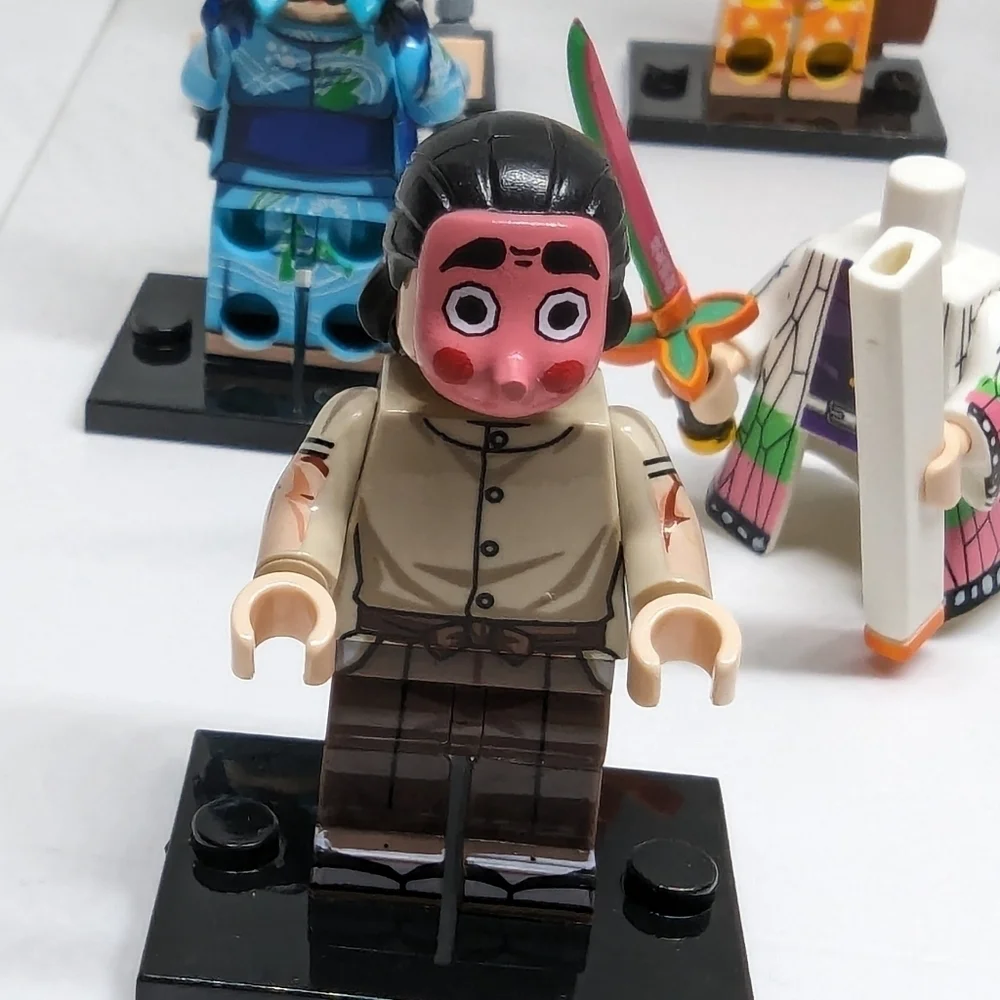 8 Minifigures- Demon Slayer Anime Building Block Toy Collectors Action Figures